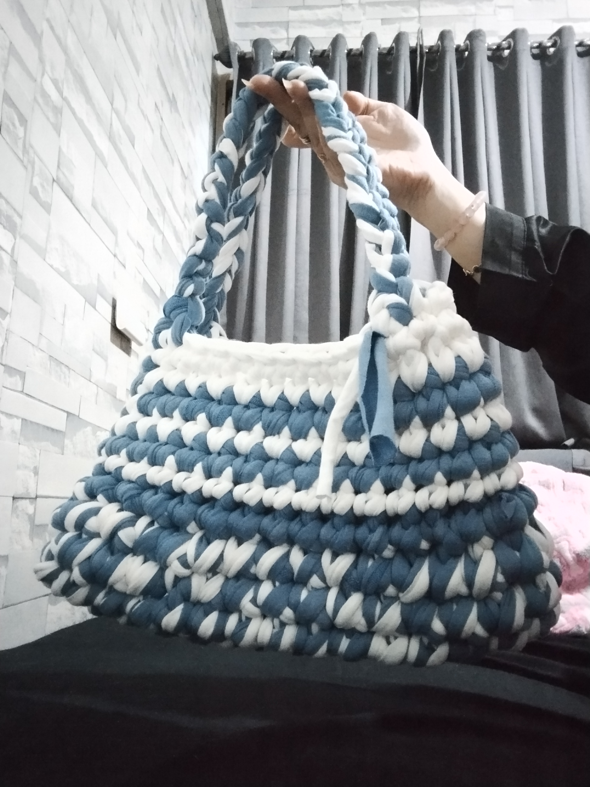 Tas Rajutan Wanita Combo Spandek Biru Putih